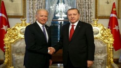 أجرى الرئيس الأمريكي جو بايدن أمس الجمعة اتصالا مع نظيره التركي رجب طيب أردوغان، كان الأول منذ تولي بايدن الرئاسة في الـ20 من يناير الماضي.