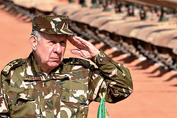 "الجزائر تسعي لرفع من قدرات قوام المعركة لدى الجيش"